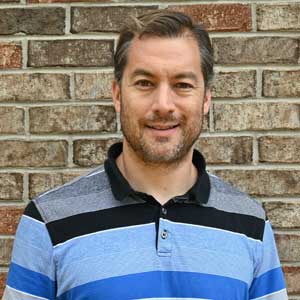 Lee Hoang, VP of Engineering, Franklin Display Group