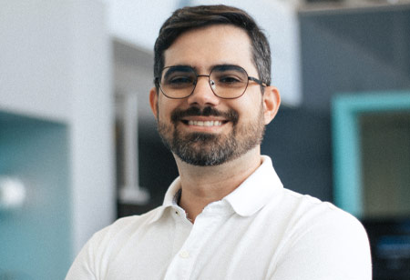 Optimiz.ai: Intelligent Planning for Volatile Manufacturing