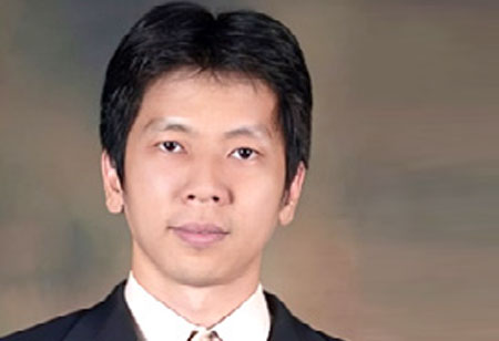 Leveraging AI Across Diverse Business Models: Transforming Trading, Manufacturing, Logistics and Services