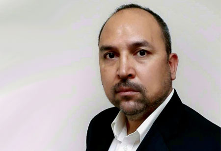 Going Green: The Benefits and Challenges of Paperless Manufacturing Systems