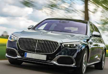 Advancing Smart Manufacturing through Digital Twin Solutions